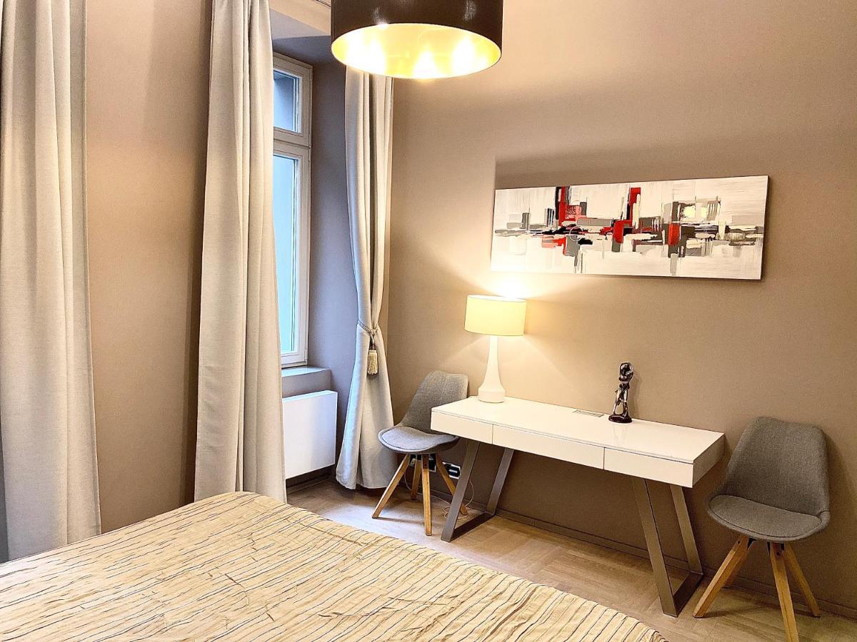 Exclusive Apartment + Best Located ปราก ภายนอก รูปภาพ